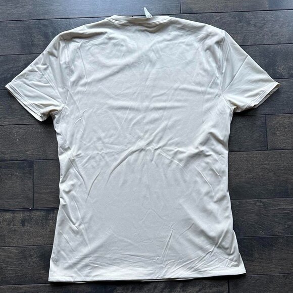 Lululemon Wundermost Ultrasoft Nulu Hip Lenght Crewneck shirt - Picture 3 of 3